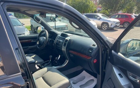 Toyota Land Cruiser Prado 120 рестайлинг, 2004 год, 999 999 рублей, 14 фотография