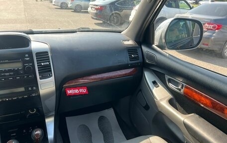 Toyota Land Cruiser Prado 120 рестайлинг, 2004 год, 999 999 рублей, 17 фотография