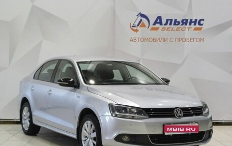 Volkswagen Jetta VI, 2013 год, 1 090 000 рублей, 1 фотография