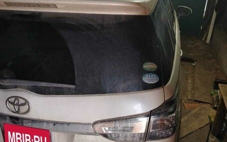 Toyota Wish II, 2016 год, 1 350 000 рублей, 1 фотография