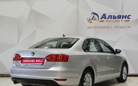 Volkswagen Jetta VI, 2013 год, 1 090 000 рублей, 3 фотография