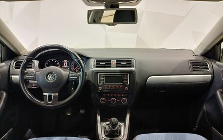 Volkswagen Jetta VI, 2013 год, 1 090 000 рублей, 9 фотография