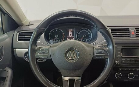 Volkswagen Jetta VI, 2013 год, 1 090 000 рублей, 10 фотография