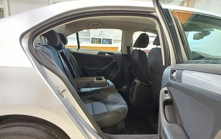 Volkswagen Jetta VI, 2013 год, 1 090 000 рублей, 22 фотография