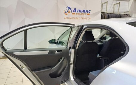 Volkswagen Jetta VI, 2013 год, 1 090 000 рублей, 29 фотография