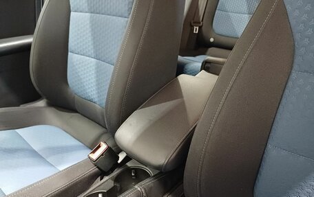 Volkswagen Jetta VI, 2013 год, 1 090 000 рублей, 38 фотография