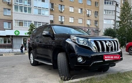 Toyota Land Cruiser Prado 150 рестайлинг 2, 2016 год, 3 780 000 рублей, 5 фотография