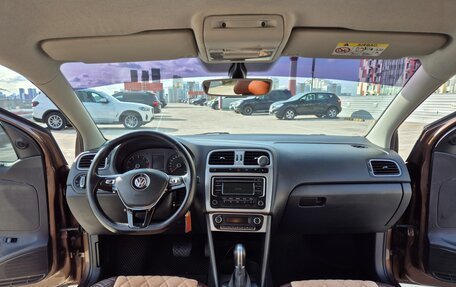 Volkswagen Polo VI (EU Market), 2015 год, 930 000 рублей, 12 фотография