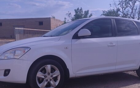 KIA cee'd I рестайлинг, 2009 год, 625 000 рублей, 7 фотография