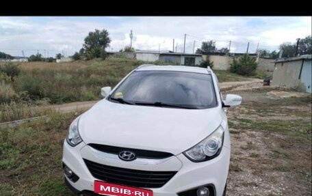 Hyundai ix35 I рестайлинг, 2012 год, 1 400 000 рублей, 3 фотография