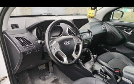 Hyundai ix35 I рестайлинг, 2012 год, 1 400 000 рублей, 14 фотография