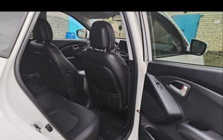 Hyundai ix35 I рестайлинг, 2012 год, 1 400 000 рублей, 13 фотография
