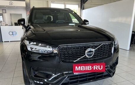 Volvo XC90 II рестайлинг, 2022 год, 4 560 000 рублей, 3 фотография