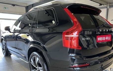 Volvo XC90 II рестайлинг, 2022 год, 4 560 000 рублей, 4 фотография