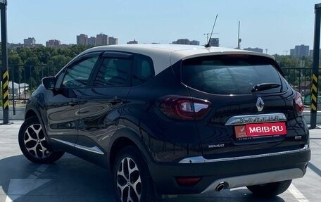 Renault Kaptur I рестайлинг, 2019 год, 1 675 000 рублей, 3 фотография