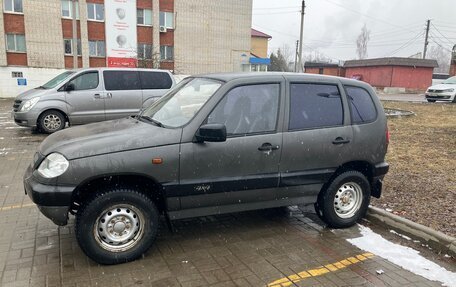 Chevrolet Niva I рестайлинг, 2006 год, 400 000 рублей, 2 фотография
