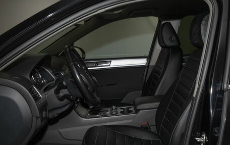 Volkswagen Touareg III, 2011 год, 1 670 000 рублей, 5 фотография