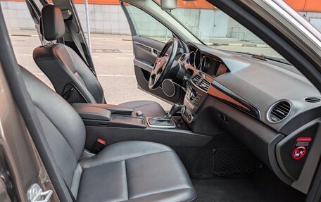 Mercedes-Benz C-Класс, 2012 год, 1 300 000 рублей, 4 фотография