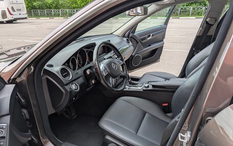 Mercedes-Benz C-Класс, 2012 год, 1 300 000 рублей, 11 фотография