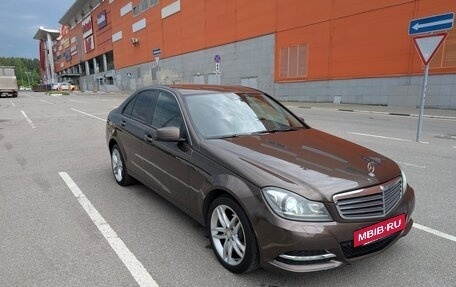 Mercedes-Benz C-Класс, 2012 год, 1 300 000 рублей, 22 фотография