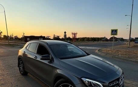 Mercedes-Benz GLA, 2019 год, 2 860 000 рублей, 3 фотография