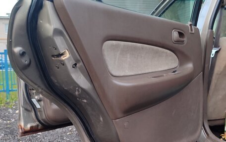 Mazda Protege, 1997 год, 110 000 рублей, 12 фотография