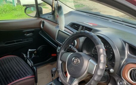 Toyota Vitz, 2011 год, 810 000 рублей, 16 фотография