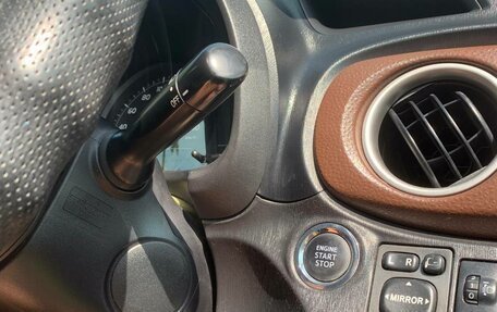 Toyota Vitz, 2011 год, 810 000 рублей, 23 фотография
