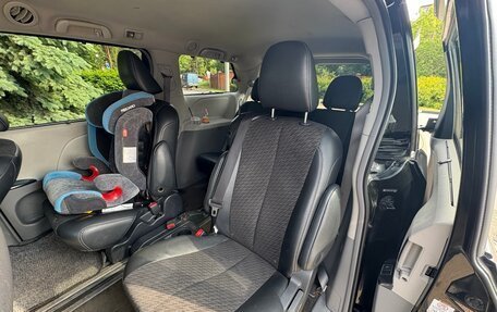 Toyota Sienna III, 2011 год, 1 150 000 рублей, 12 фотография