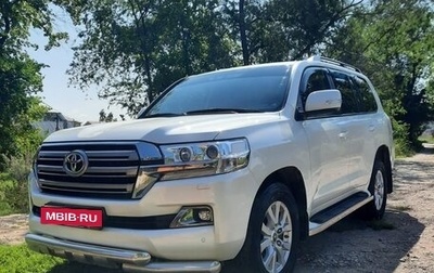 Toyota Land Cruiser 200, 2019 год, 7 800 000 рублей, 1 фотография