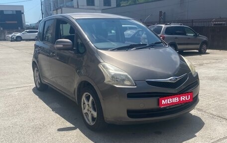 Toyota Ractis I, 2005 год, 530 000 рублей, 1 фотография