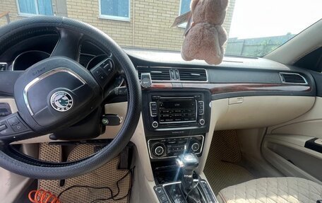 Skoda Superb III рестайлинг, 2009 год, 620 000 рублей, 4 фотография