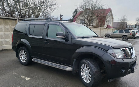 Nissan Pathfinder, 2012 год, 1 930 000 рублей, 3 фотография
