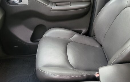 Nissan Pathfinder, 2012 год, 1 930 000 рублей, 20 фотография