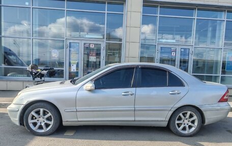Mercedes-Benz C-Класс, 2000 год, 473 000 рублей, 2 фотография