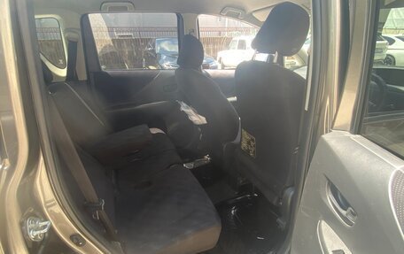 Toyota Ractis I, 2005 год, 530 000 рублей, 8 фотография
