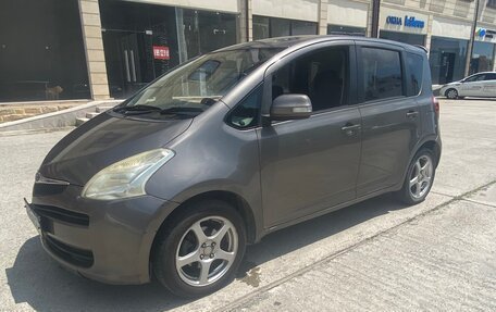 Toyota Ractis I, 2005 год, 530 000 рублей, 5 фотография