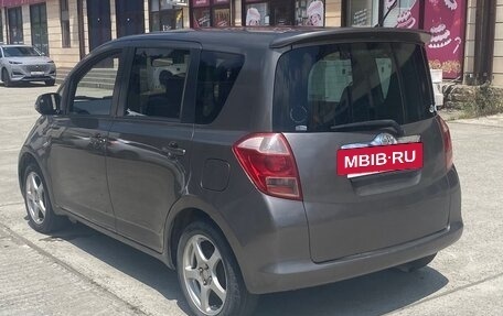 Toyota Ractis I, 2005 год, 530 000 рублей, 4 фотография