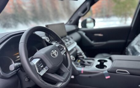 Toyota Land Cruiser, 2024 год, 11 000 000 рублей, 11 фотография