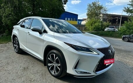 Lexus RX IV рестайлинг, 2019 год, 4 990 000 рублей, 2 фотография