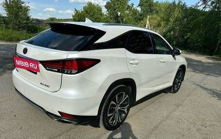 Lexus RX IV рестайлинг, 2019 год, 4 990 000 рублей, 3 фотография