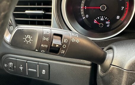 KIA cee'd III, 2018 год, 2 000 000 рублей, 8 фотография