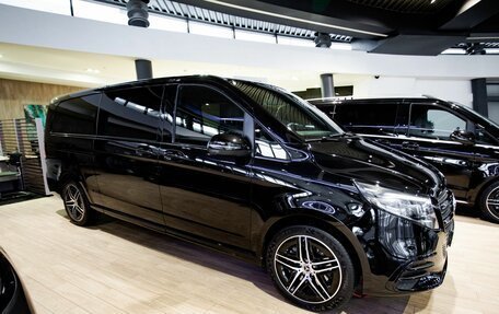 Mercedes-Benz V-Класс, 2024 год, 18 990 000 рублей, 24 фотография