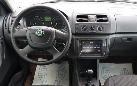 Skoda Fabia II, 2011 год, 650 000 рублей, 11 фотография