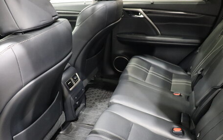 Lexus RX IV рестайлинг, 2019 год, 5 770 000 рублей, 14 фотография