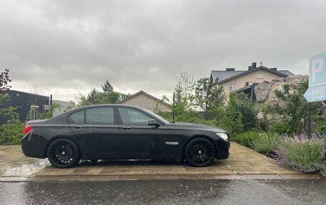 BMW 7 серия, 2014 год, 3 550 000 рублей, 9 фотография