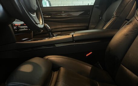 BMW 7 серия, 2014 год, 3 550 000 рублей, 37 фотография