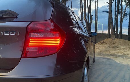 BMW 1 серия, 2007 год, 779 000 рублей, 10 фотография