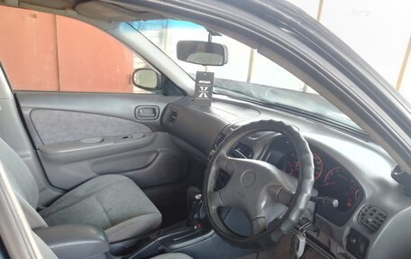 Nissan Sunny B15, 2000 год, 260 000 рублей, 4 фотография