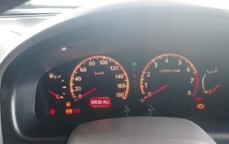 Nissan Sunny B15, 2000 год, 260 000 рублей, 5 фотография